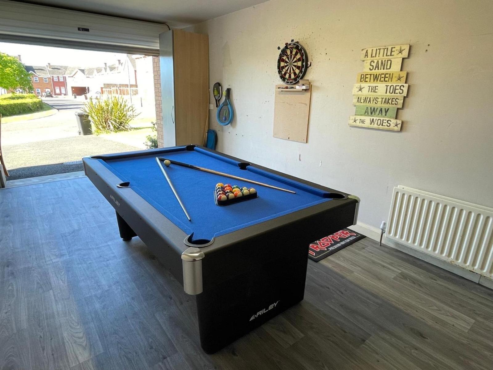 Luxury Portrush Holiday Homes - The Green, Portrush Sleeps 12 - 5 Bedrooms Extérieur photo